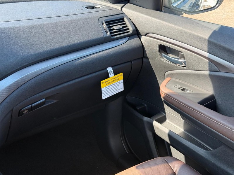 Honda Ridgeline Vehicle Image 14