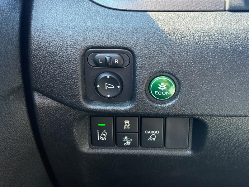 Honda Ridgeline Vehicle Image 20