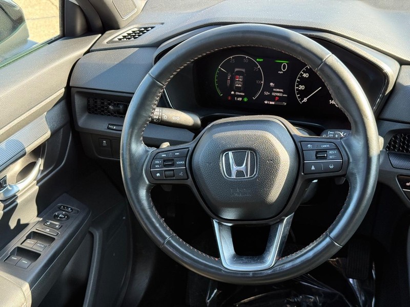 Honda CR-V Hybrid Vehicle Image 12