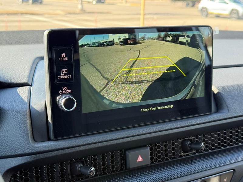 Honda CR-V Hybrid Vehicle Image 19