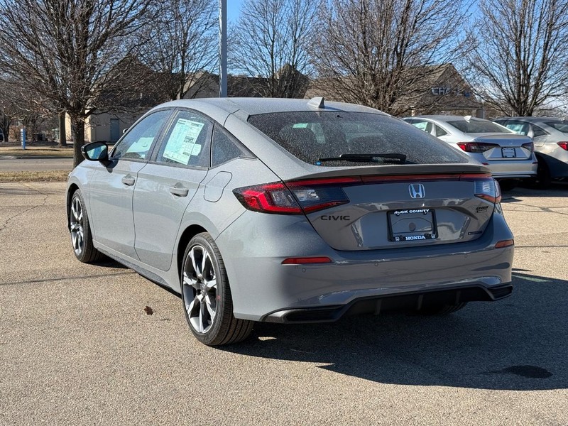 Honda Civic Hatchback Hybrid Vehicle Image 5