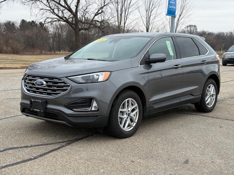 Ford Edge Vehicle Full-screen Gallery Image 06