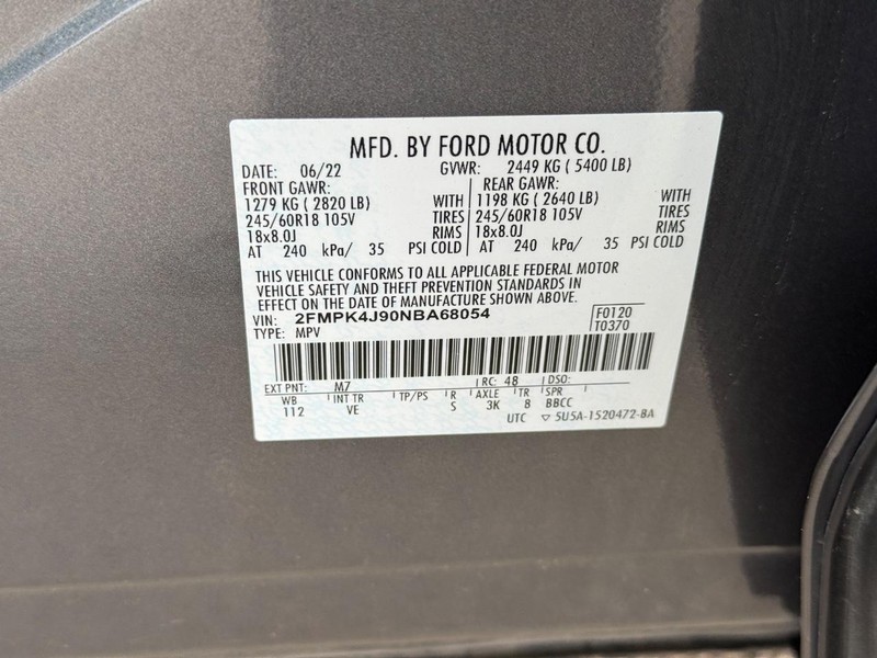 Ford Edge Vehicle Full-screen Gallery Image 22