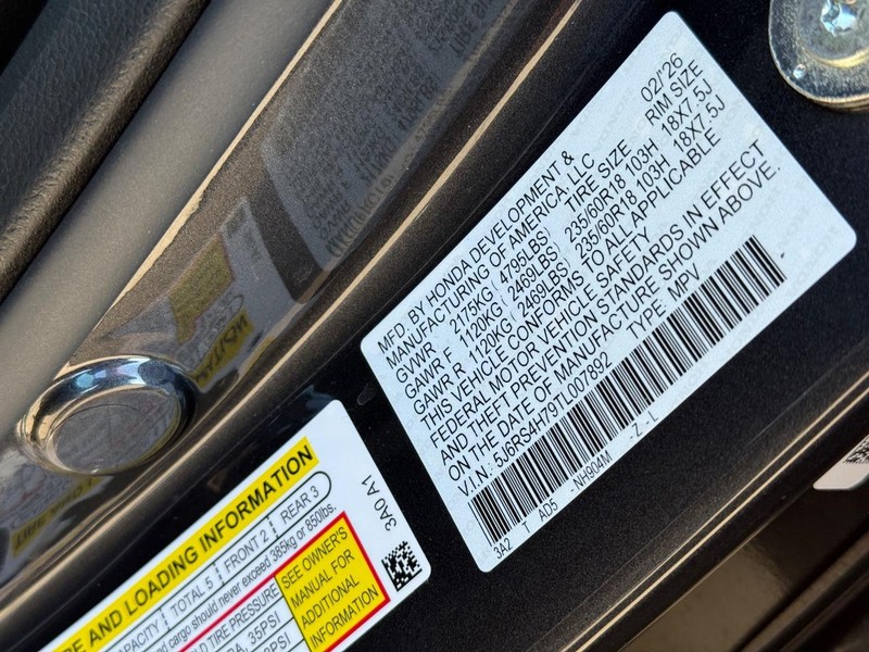 Honda CR-V Vehicle Image 23