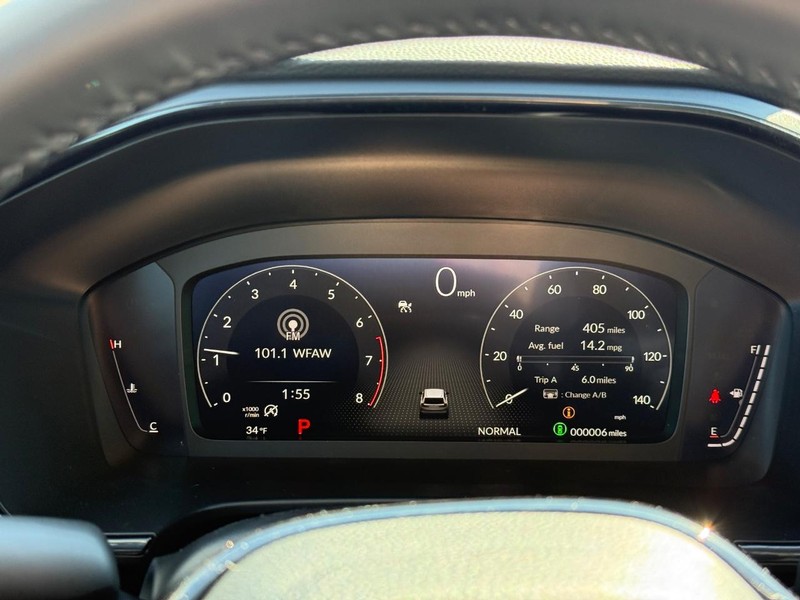 Honda CR-V Vehicle Image 18