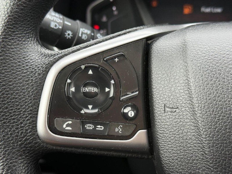 Honda CR-V Vehicle Full-screen Gallery Image 15