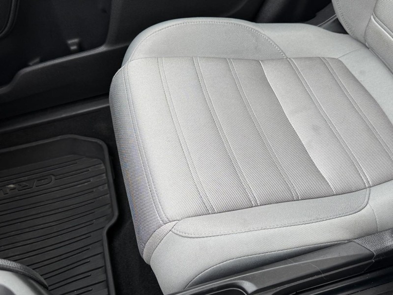 Honda CR-V Vehicle Full-screen Gallery Image 21