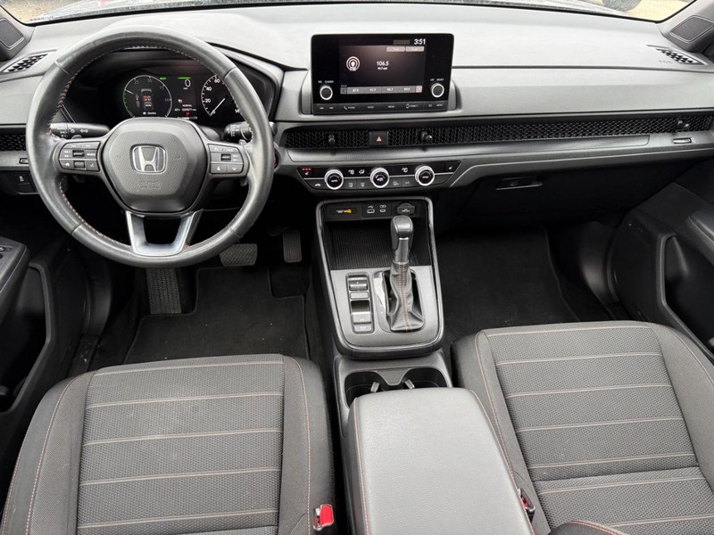 Honda CR-V Hybrid Vehicle Image 10