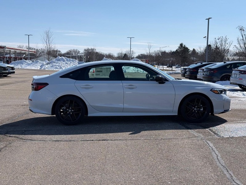 Honda Civic Sedan Hybrid Vehicle Image 2