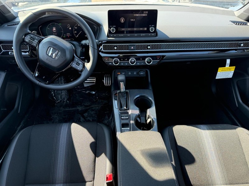 Honda Civic Sedan Hybrid Vehicle Image 10