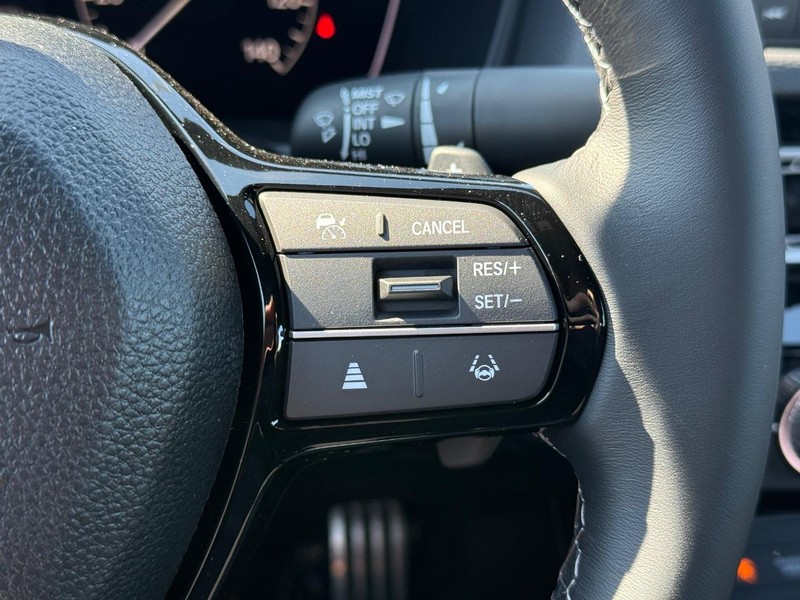 Honda Civic Sedan Hybrid Vehicle Image 16