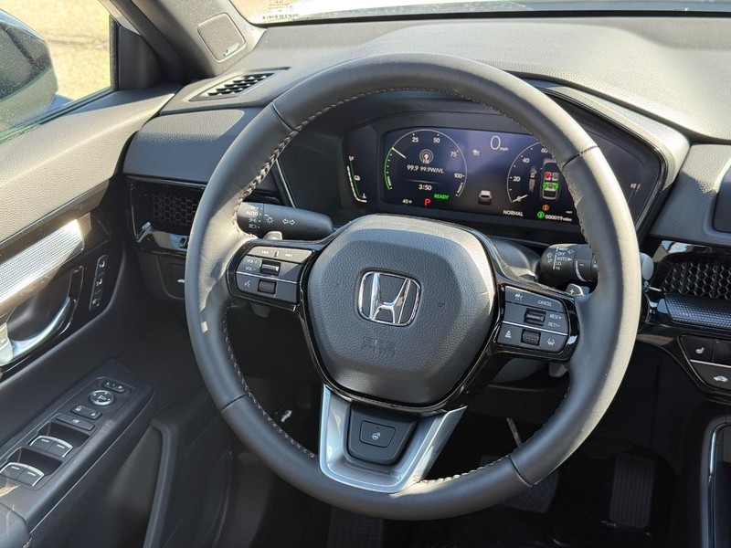 Honda CR-V Hybrid Vehicle Image 13