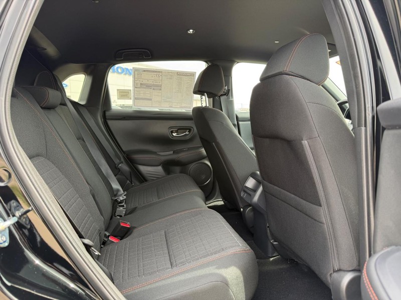 Honda HR-V Vehicle Image 5