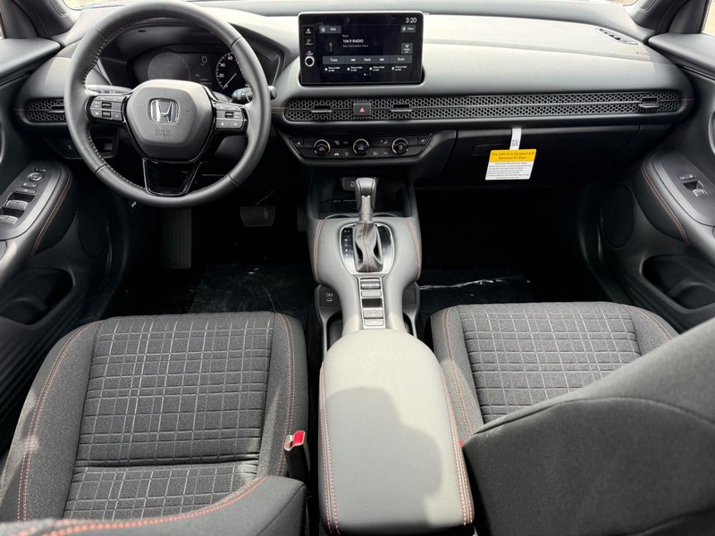 Honda HR-V Vehicle Image 6