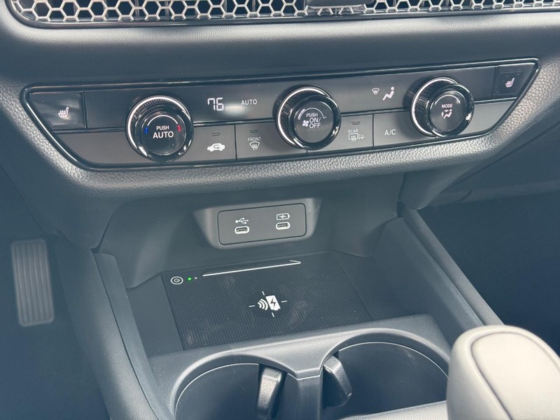 Honda HR-V Vehicle Image 12