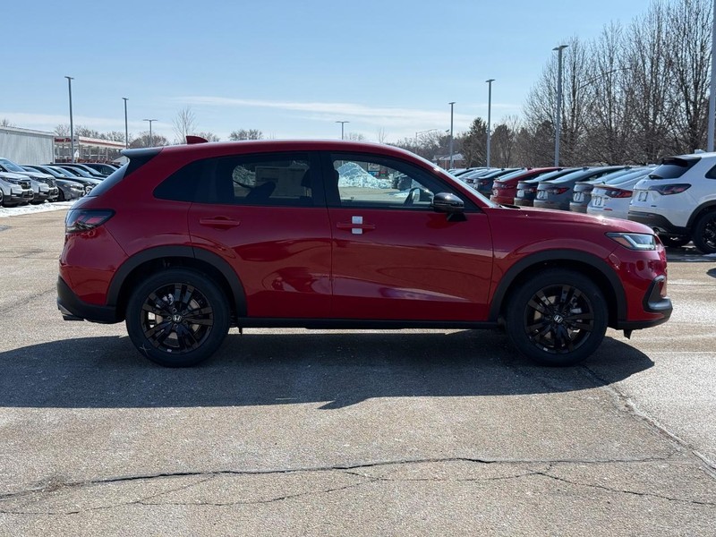 Honda HR-V Vehicle Image 2