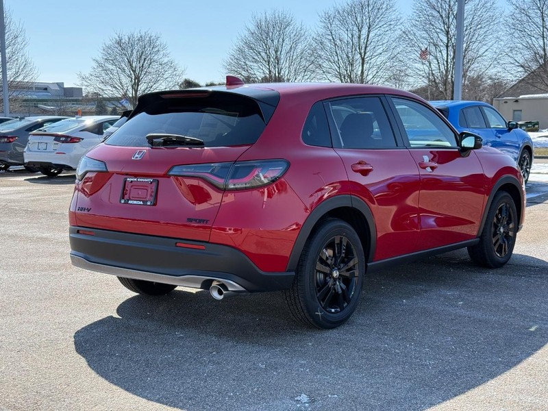 Honda HR-V Vehicle Image 3