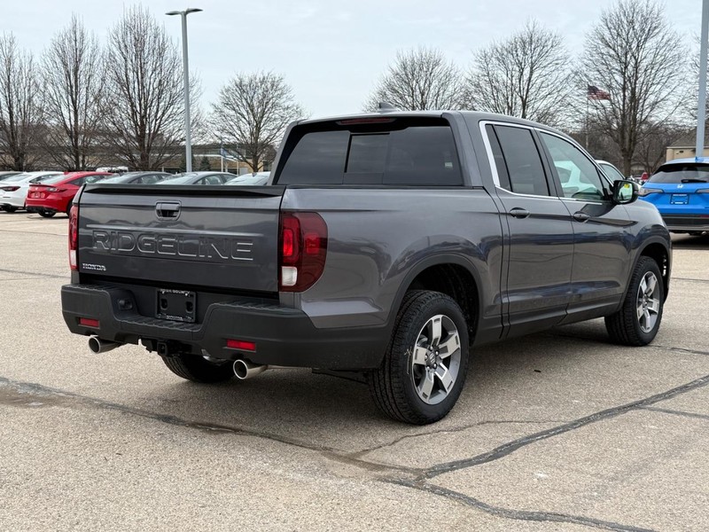Honda Ridgeline Vehicle Image 3