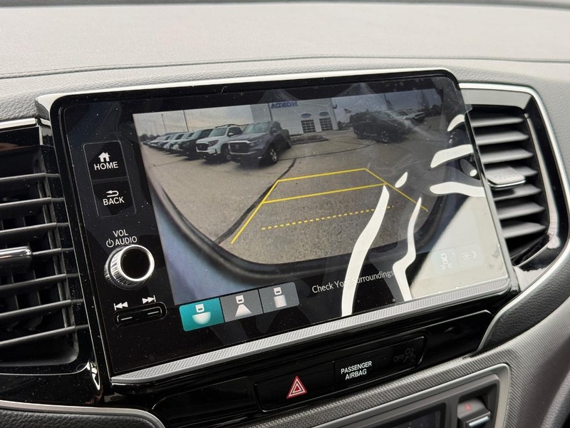 Honda Ridgeline Vehicle Image 18