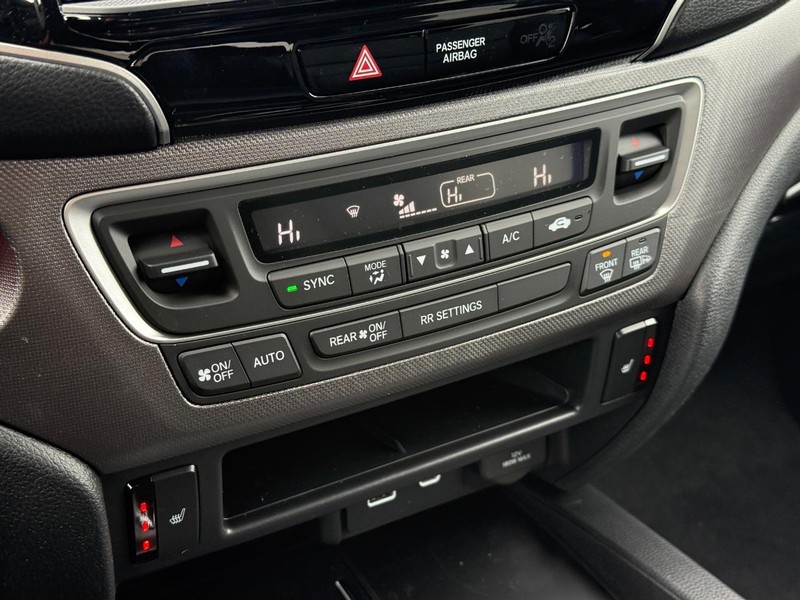 Honda Ridgeline Vehicle Image 19