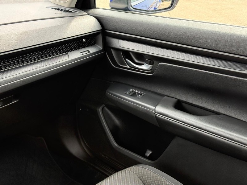 Honda CR-V Vehicle Image 14