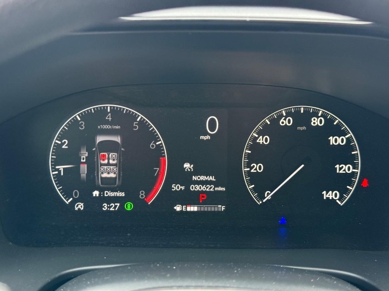 Honda CR-V Vehicle Full-screen Gallery Image 16