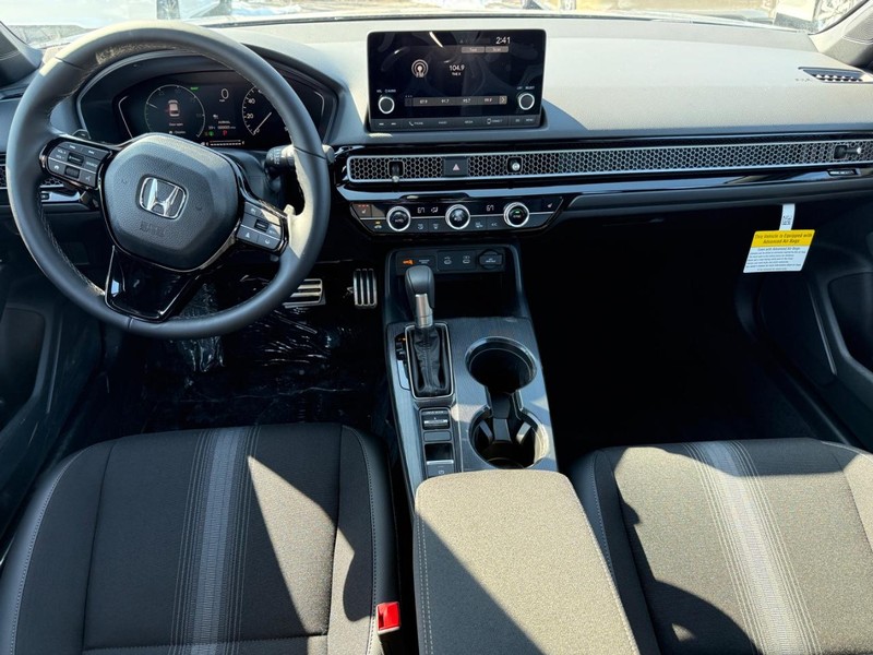 Honda Civic Sedan Hybrid Vehicle Image 10