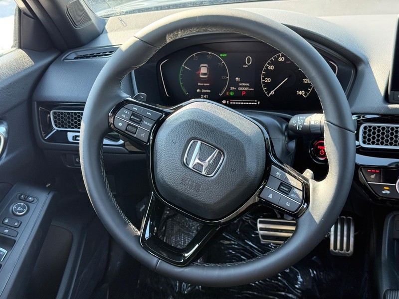 Honda Civic Sedan Hybrid Vehicle Image 13