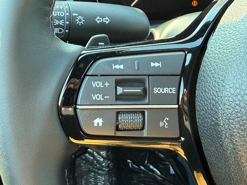 Honda Civic Sedan Hybrid Vehicle Image 15