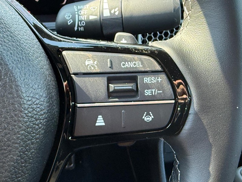 Honda Civic Sedan Hybrid Vehicle Image 16