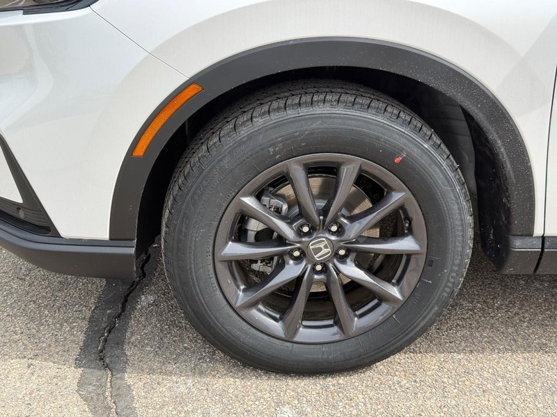 Honda CR-V Vehicle Image 6