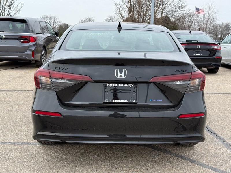 Honda Civic Sedan Hybrid Vehicle Image 4