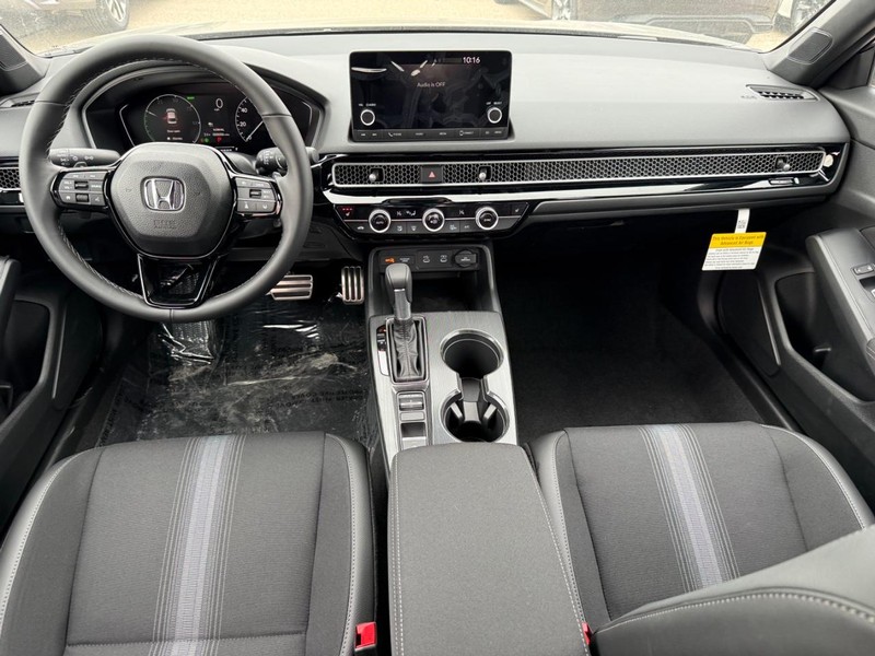 Honda Civic Sedan Hybrid Vehicle Image 10