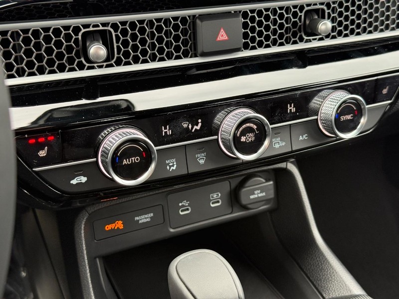 Honda Civic Sedan Hybrid Vehicle Image 19