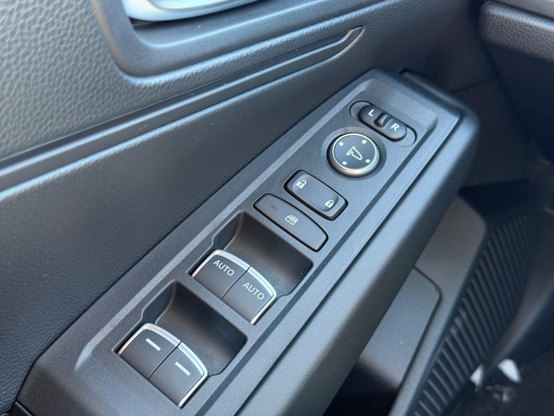 Honda Accord Sedan Vehicle Image 20