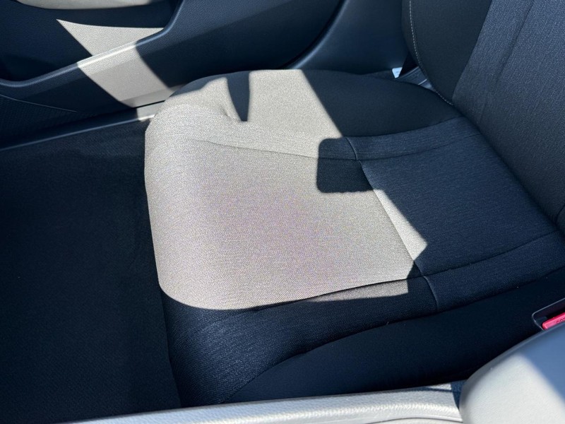 Honda Accord Sedan Vehicle Image 21