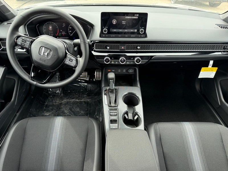 Honda Civic Sedan Vehicle Image 10