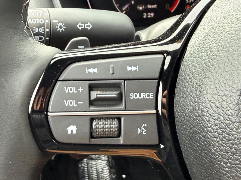 Honda Civic Sedan Vehicle Image 15