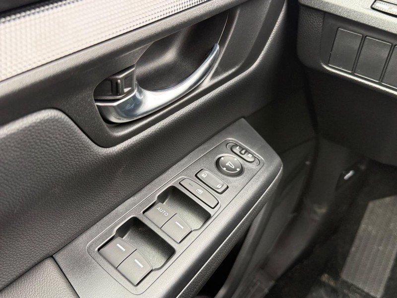 Honda CR-V Vehicle Image 20