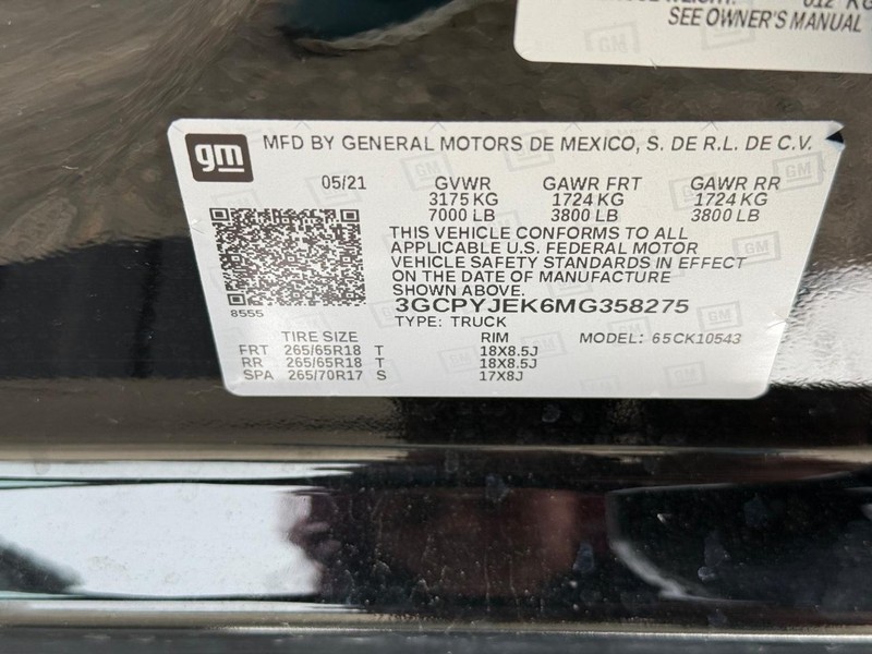 Chevrolet Silverado 1500 Vehicle Full-screen Gallery Image 22