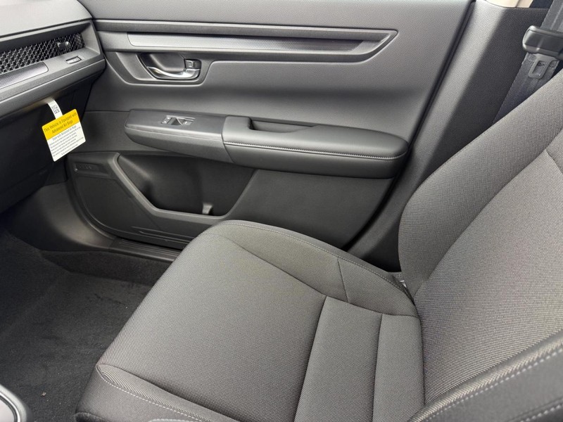 Honda CR-V Vehicle Image 16