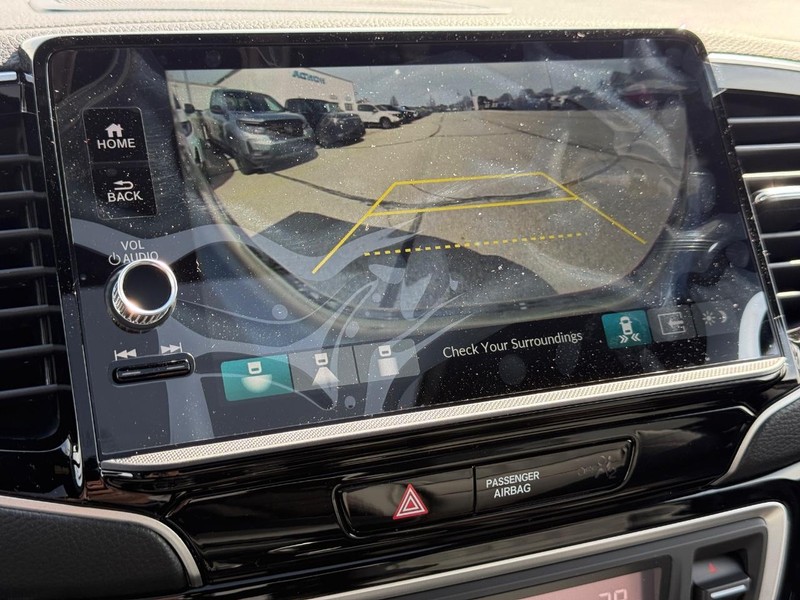 Honda Ridgeline Vehicle Image 12