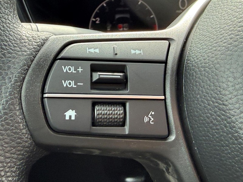 Honda CR-V Vehicle Image 9