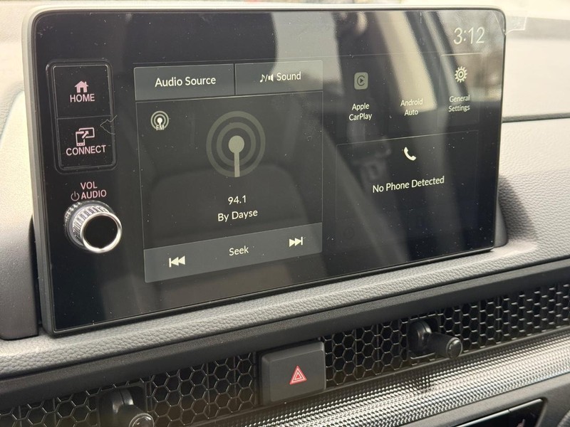 Honda CR-V Vehicle Image 11