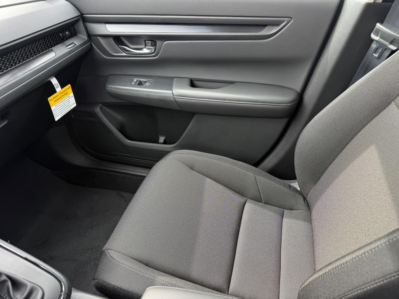 Honda CR-V Vehicle Image 16