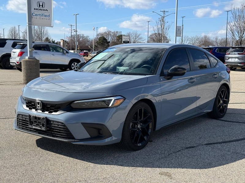 Honda Civic Hatchback Vehicle Image 6