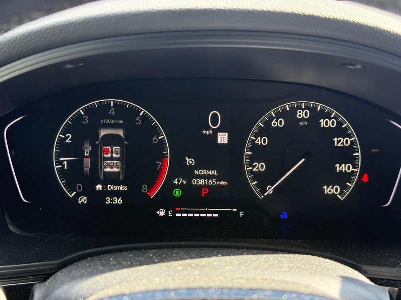 Honda Civic Hatchback Vehicle Image 17