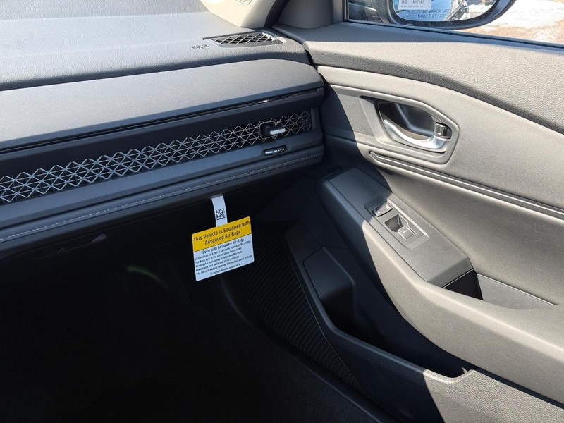 Honda Accord Sedan Vehicle Image 13