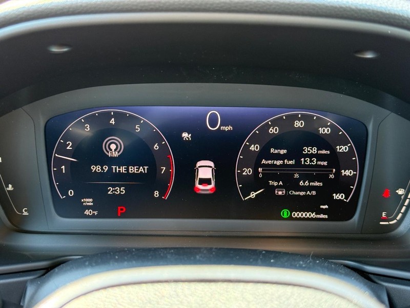 Honda Accord Sedan Vehicle Image 16