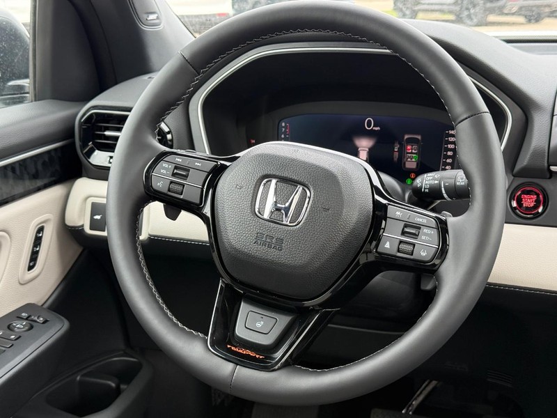 Honda Passport Vehicle Image 9
